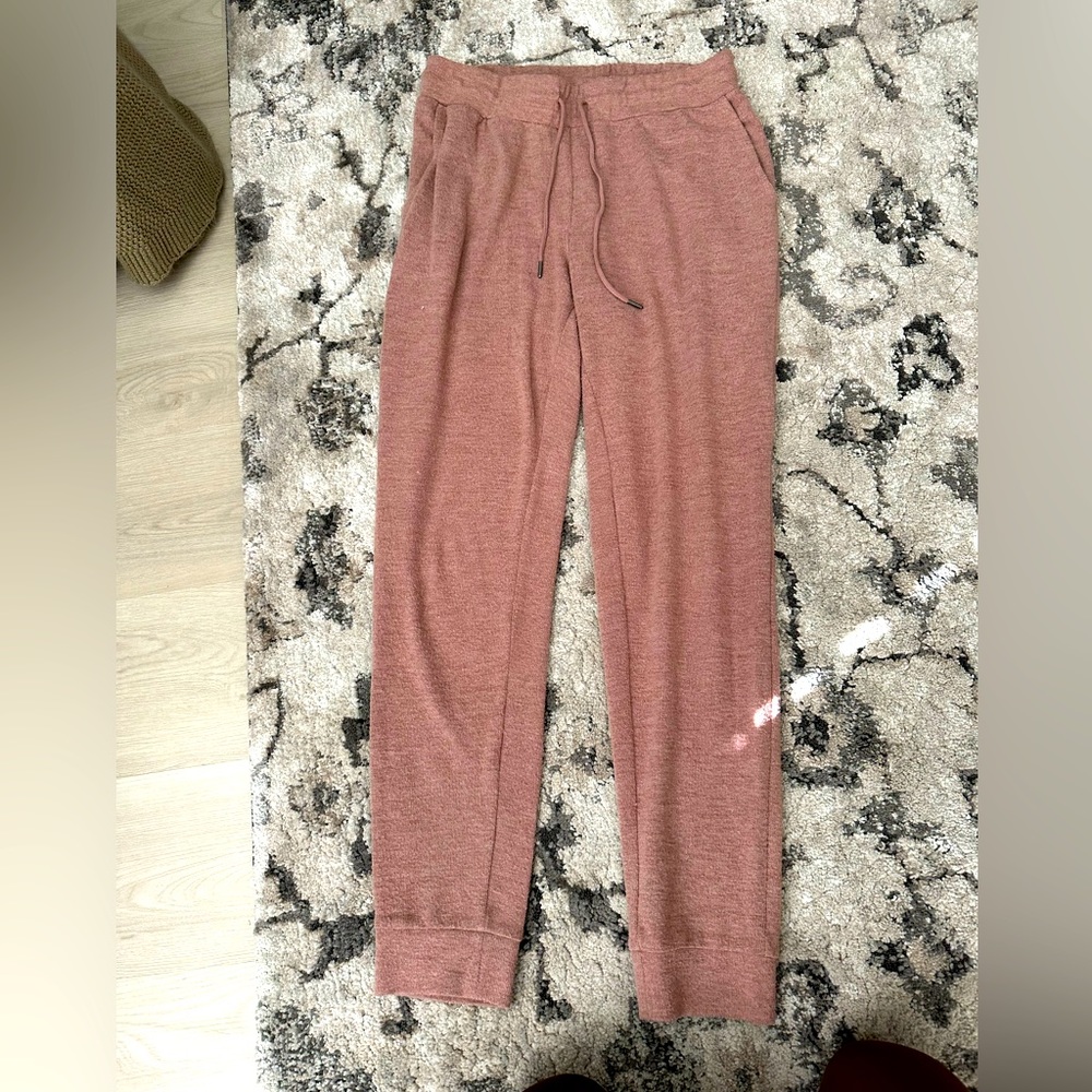 Gentle fawn joggers